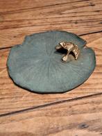 Bronzen vogelbadje met kikker, Ophalen