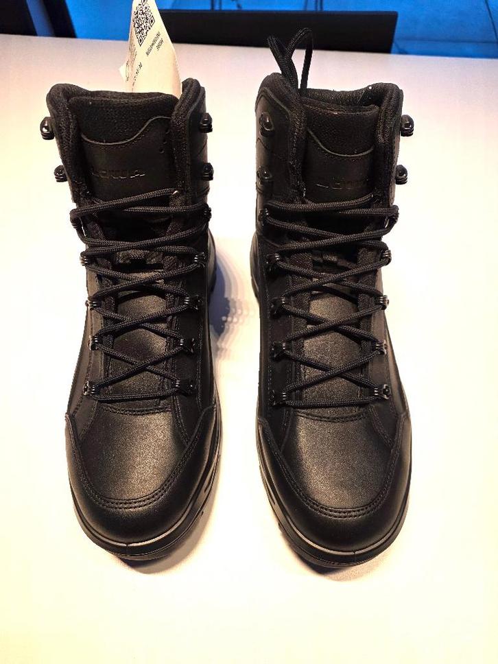 BOOTS Chaussures LOWA, Vêtements | Hommes, Chaussures, Neuf, Bottes, Noir, Enlèvement ou Envoi