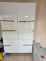 Kast Gratis, Enlèvement