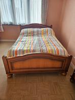 Volledige slaapkamer: bed kleerkast comode en 2 nachtkastjes, Enlèvement