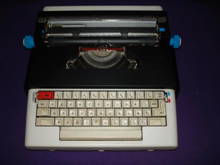 Vintage elektrische schrijfmachine Olivetti Lettera 36., Divers, Machines à écrire, Utilisé, Enlèvement