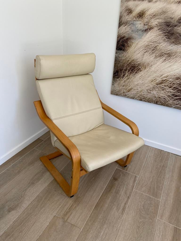 Fauteuil Poang IKEA en cuir beige clair + tissu bleu, Maison & Meubles, Fauteuils, Enlèvement, Utilisé, Cuir