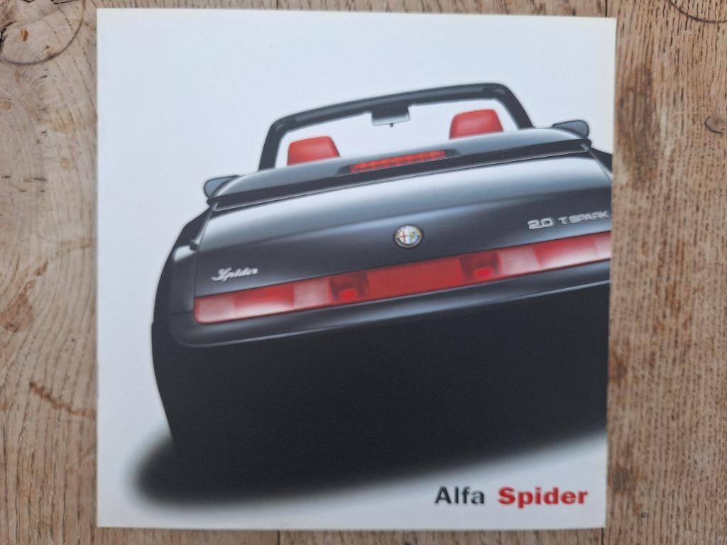 Alfa-Romeo Spider 2001 brochure 12 pagina's franse tekst, Ophalen of Verzenden, Gelezen, Alfa Romeo