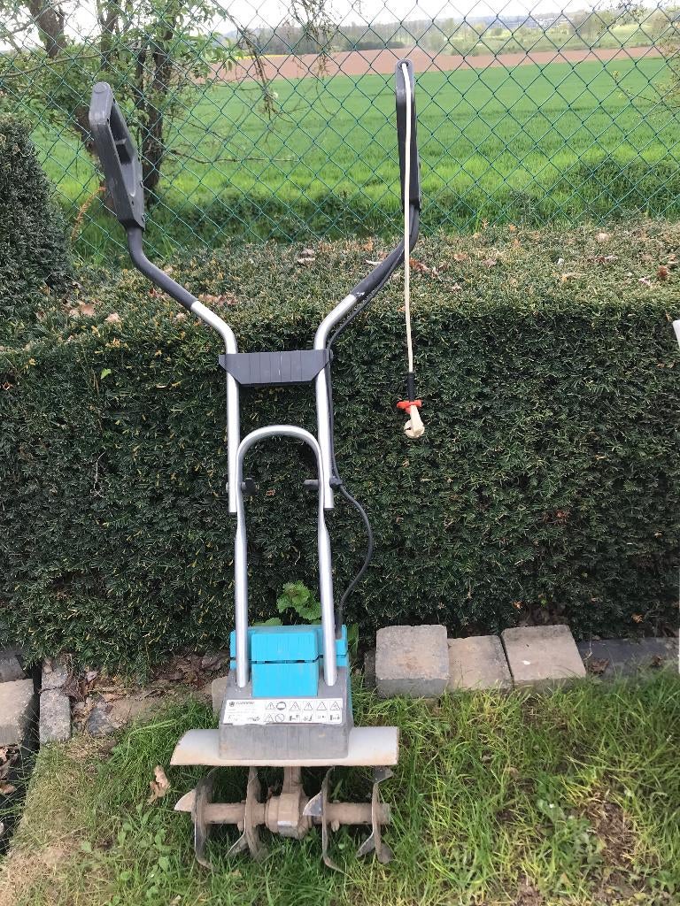 Kleine elektrische handfrees, Bricolage & Construction, Outillage | Fraiseuses, Électrique, Enlèvement, Utilisé, Coupeur de jardin