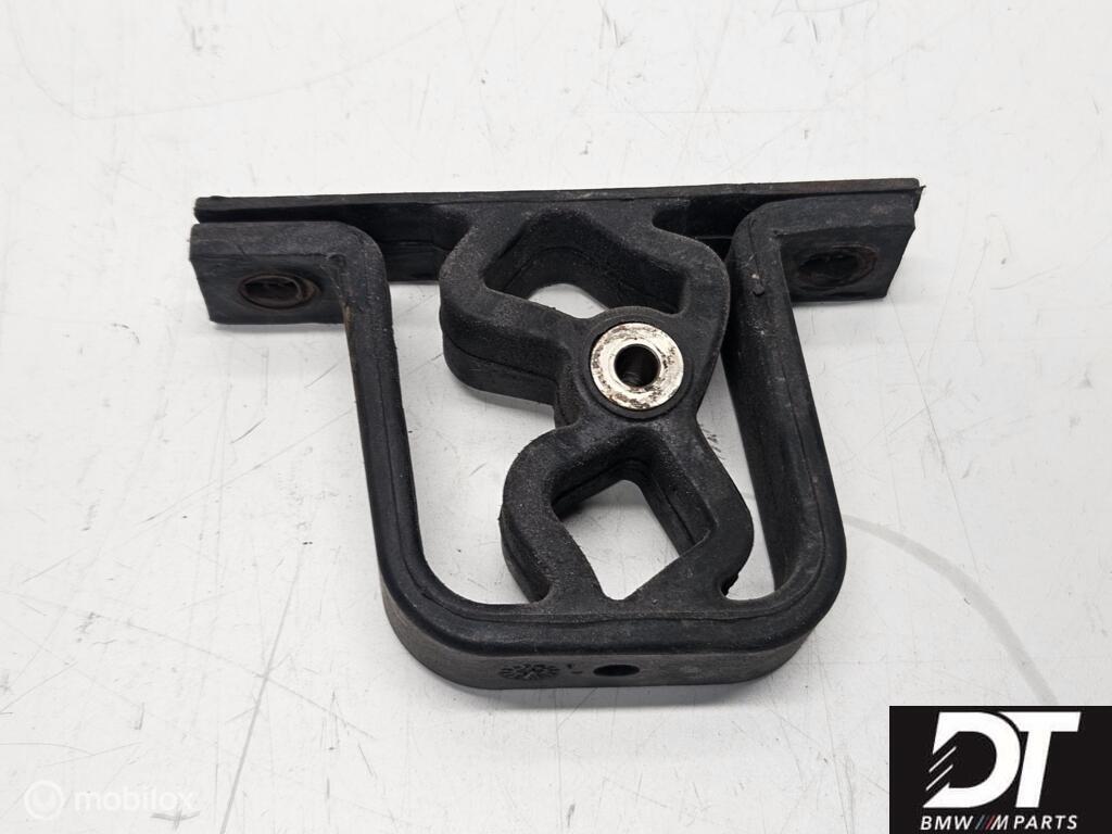 Uitlaatsteun BMW M3 E46 E39 M5 E36 M3 E92 M3 18201401797, Auto-onderdelen, Uitlaatsystemen, Gebruikt, Ophalen of Verzenden, BMW