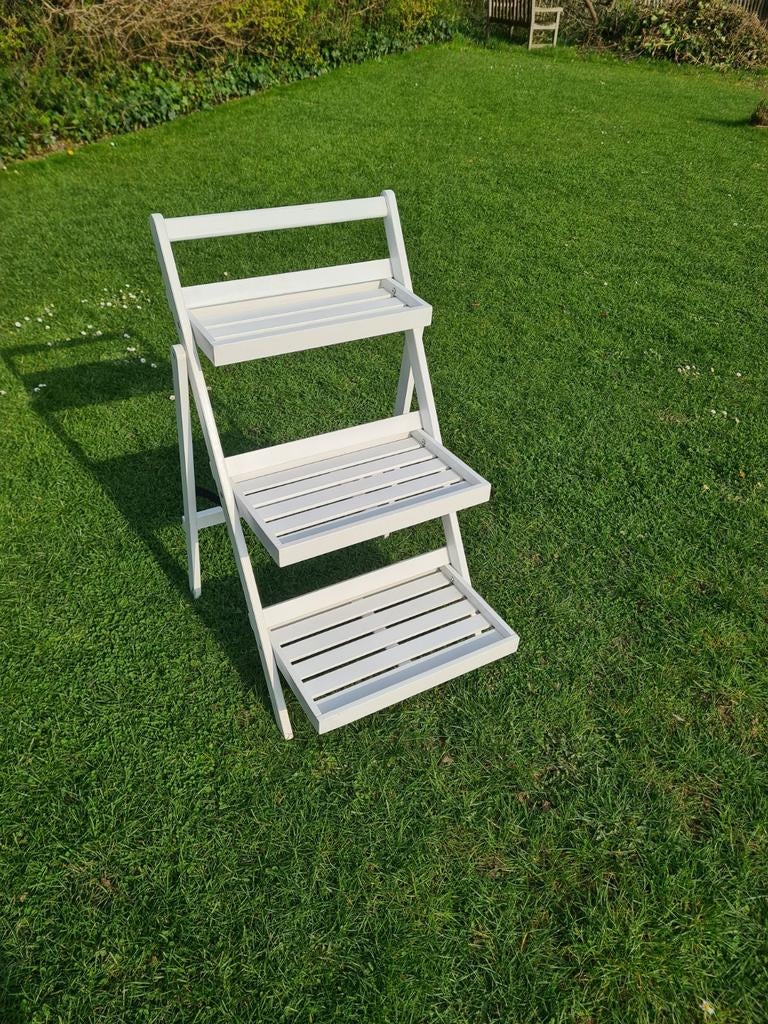 Étagère décorative (bois), Enlèvement