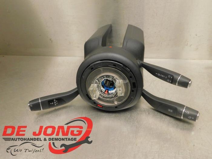 Commutateur combi colonne de direction d'un Mercedes CLA, Autos : Pièces & Accessoires, Tableau de bord & Interrupteurs, Mercedes-Benz