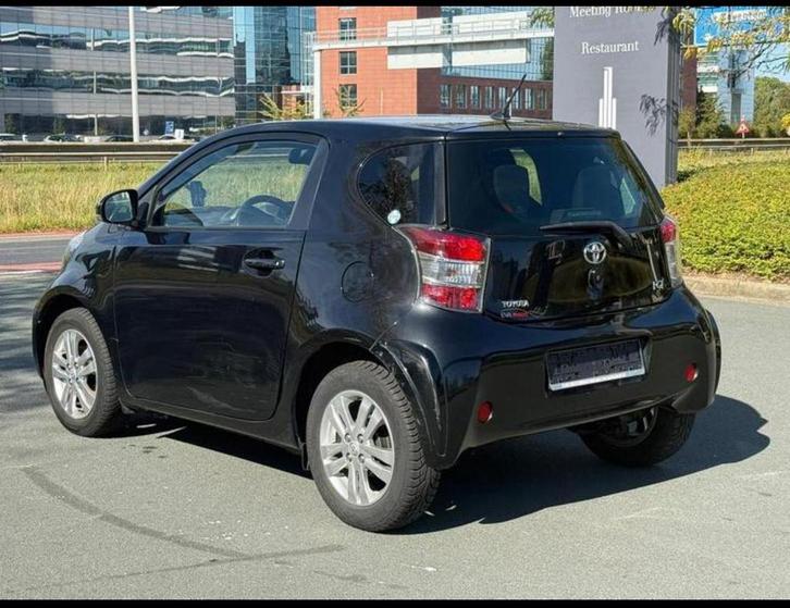 Toyata IQ, Autos, Toyota, Entreprise, IQ, ABS, Airbags, Air conditionné, Alarme, Climatisation automatique, Bluetooth, Ordinateur de bord