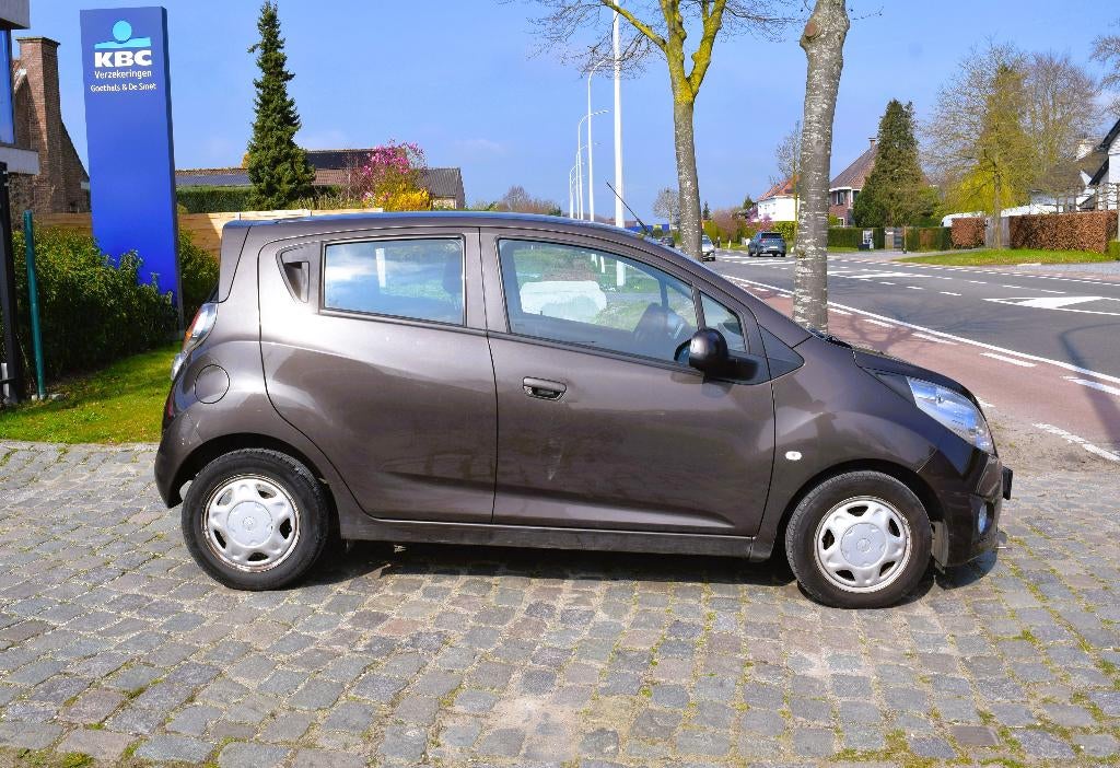 Chevrolet Spark 1.0i/Benzine/AIRCO/HISTORY/GARANTIE, Auto's, Voorwielaandrijving, Euro 5, Stof, 50 kW