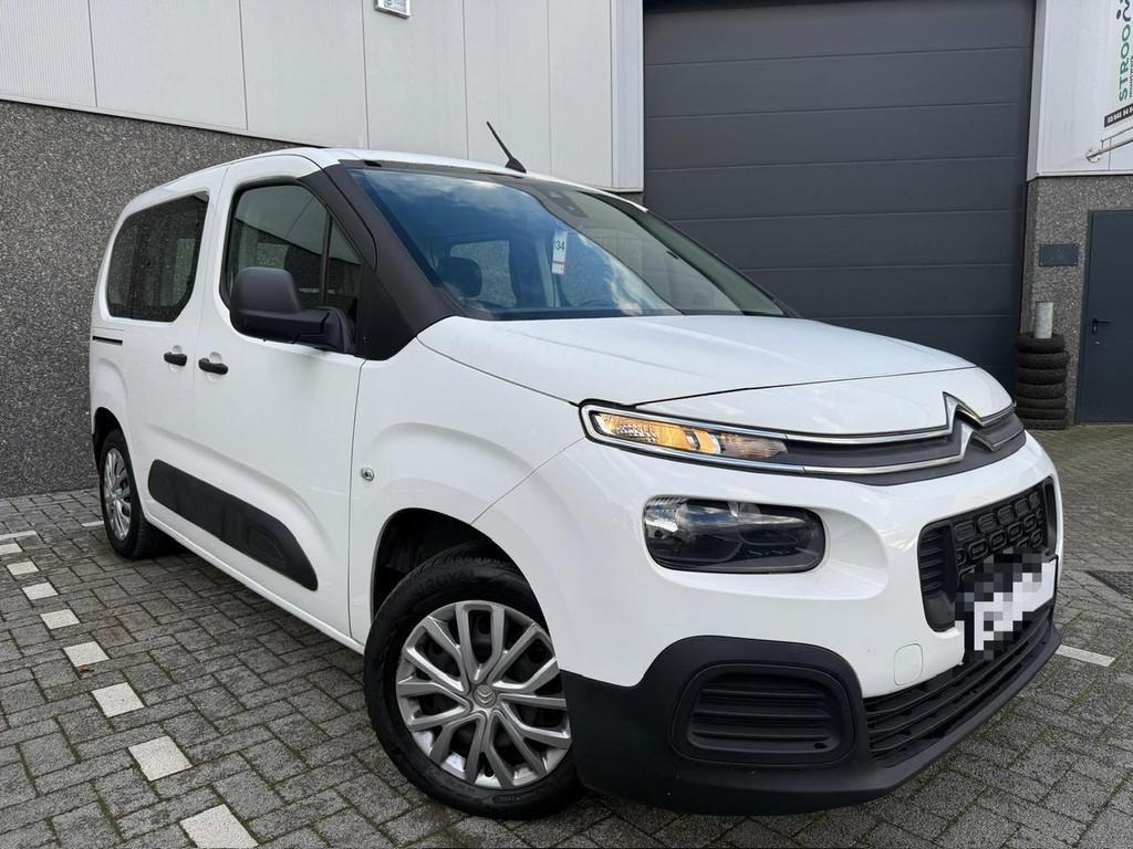 Citroën Berlingo 1.2 Benzine | Trekhaak | Bluetooth | 5 zit, Auto's, Citroën, Voorwielaandrijving, Monovolume, Gebruikt, 1199 cc