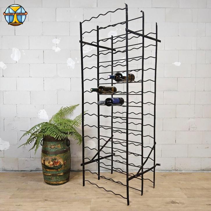 Véritable casier à vin de restaurant en métal antique (116 b, Maison & Meubles, Accessoires pour la Maison | Porte-bouteilles