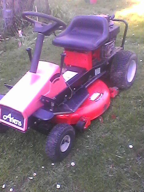 a vendre tracteur tondeuse arien, Jardin & Terrasse, Tondeuses autoportées, Fonction de mulching, Enlèvement, 90 à 120 cm, Utilisé