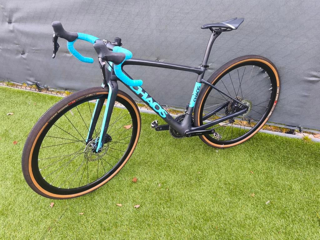 Carbon gravelbike Di2, maat 42 of xs. Bijna nieuw staat!, Vélos & Vélomoteurs, Vélos | Vélos de course, Enlèvement, Carbone