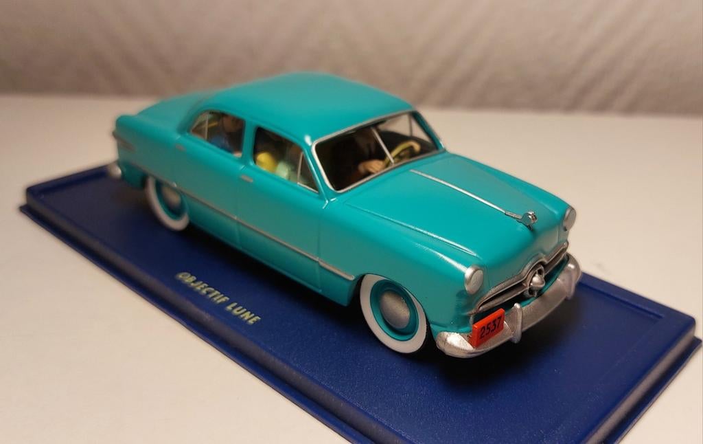 Voiture TINTIN Atlas 1/43 'La Ford turquoise 1949', Hobby & Loisirs créatifs, Voitures miniatures | 1:43, Enlèvement ou Envoi