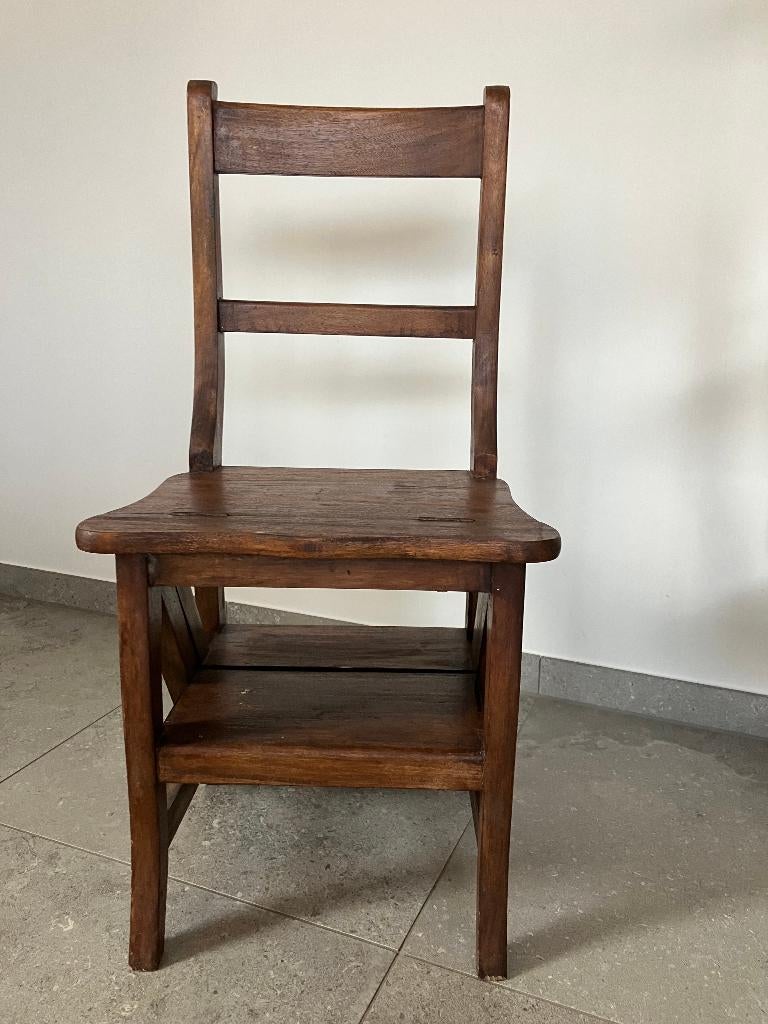 Houten stoeltje/trapje, Ophalen, Zo goed als nieuw, Hout