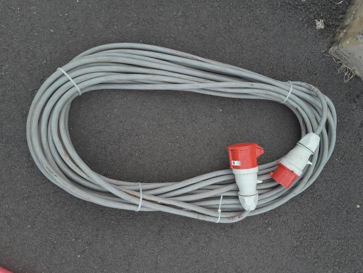 AANSLUITKABELS 3x400V+N 32A 5G6, Doe-het-zelf en Bouw, Elektriciteit en Kabels, Ophalen