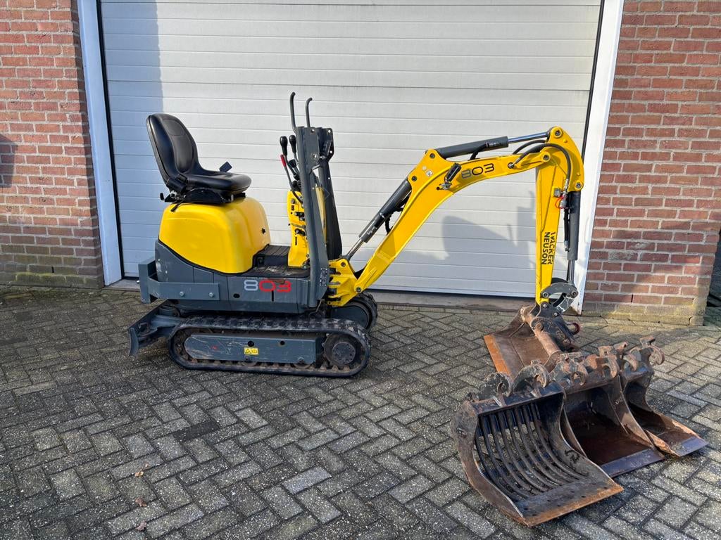 Wacker Neuson 803 Minigraver Nieuwstaat 4 bakken!!, Ophalen