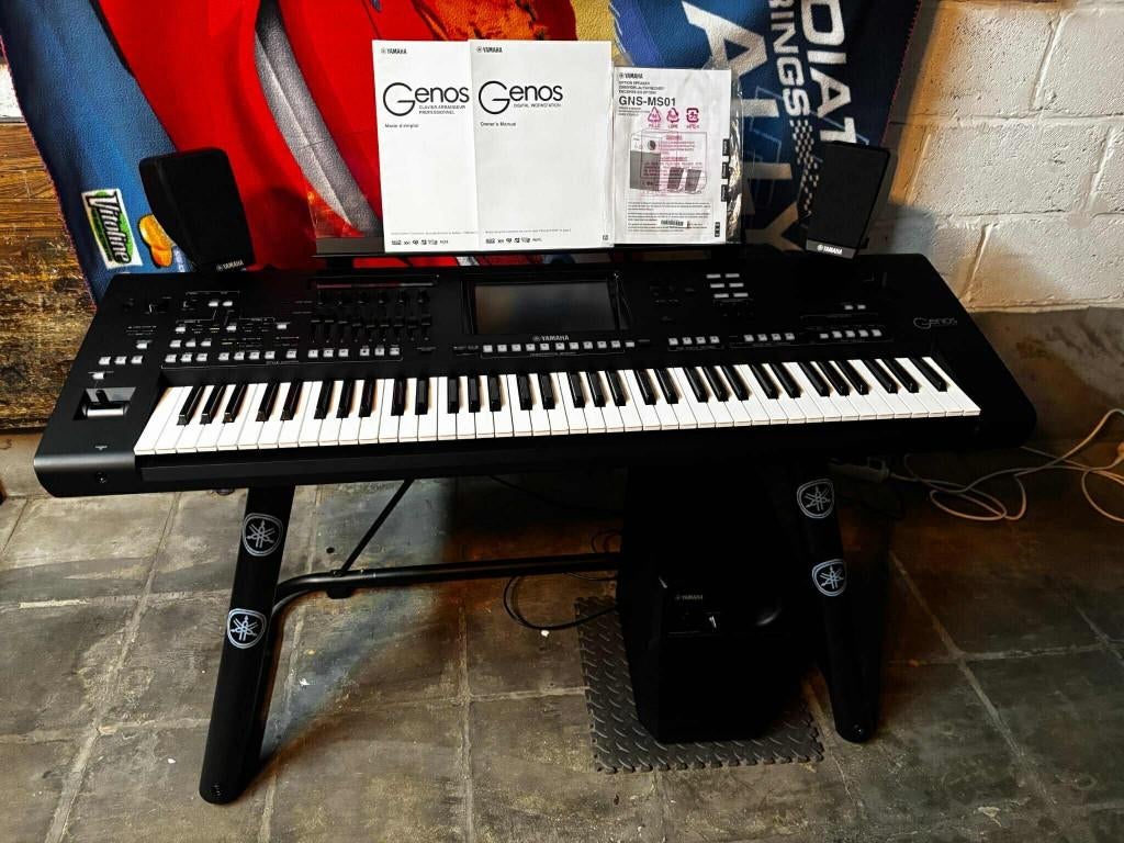 Yamaha Genos 1 XXL, Muziek en Instrumenten, Ophalen, Yamaha, Zo goed als nieuw, Midi-aansluiting