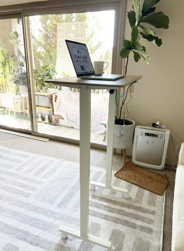 Elektrisch verstelbaar bureau 100x60 cm — zoals nieuw, Huis en Inrichting, Bureaus, Hout, Ophalen of Verzenden, Zo goed als nieuw