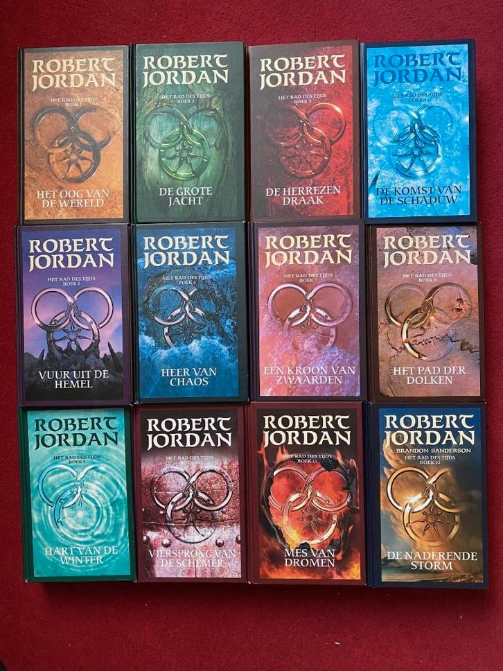 ROBERT JORDAN HET RAD DES TIJDS DE DELEN 1 TOT EN MET 12 IN, Boeken, Fantasy, Ophalen of Verzenden