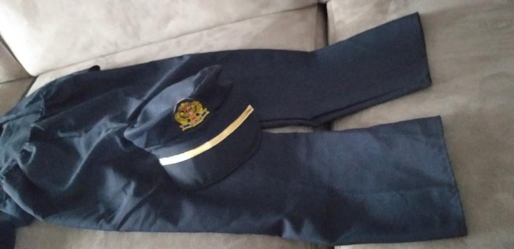 Politie kostuum 134-140, Kinderen en Baby's, Carnavalskleding en Verkleedspullen, Ophalen, Zo goed als nieuw, 134 t/m 140, Jongen of Meisje