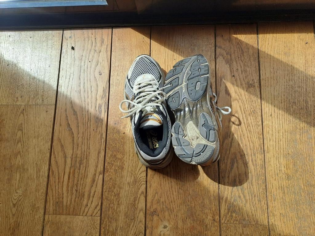 Sneakers asics maat 37, Kleding | Dames, Ophalen, Wit, Zo goed als nieuw, Sneakers