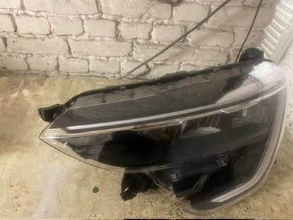 Phare Renault arkana gauche réf 260605973r, Autos : Pièces & Accessoires, Enlèvement, Neuf, Renault