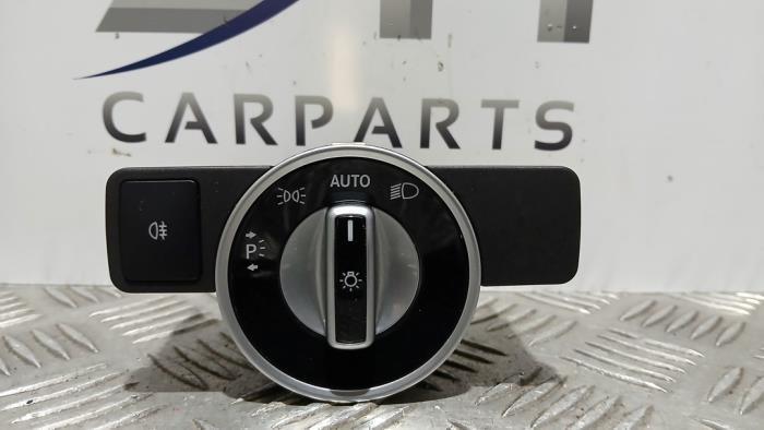 Licht Schakelaar van een Mercedes B-Klasse, Auto-onderdelen, Dashboard en Schakelaars, Mercedes-Benz, Gebruikt, 3 maanden garantie
