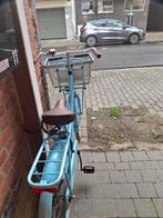 Dames fiets met mandje., Ophalen