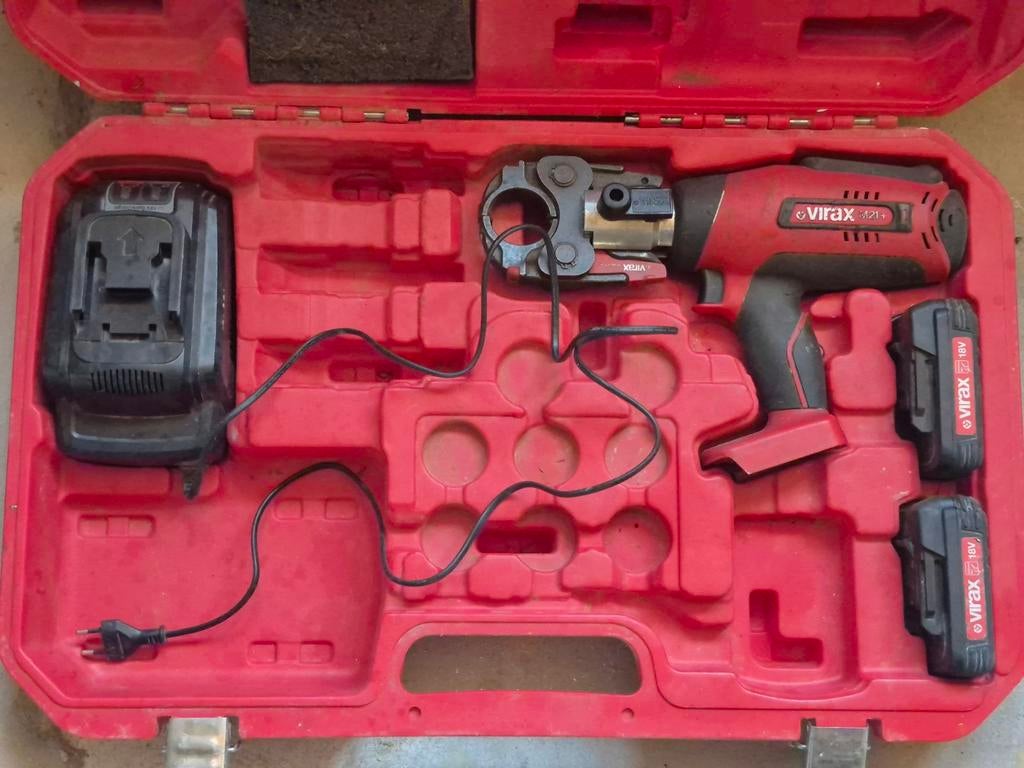 Sertisseuse Virax, Autos : Divers, Outils de voiture, Enlèvement