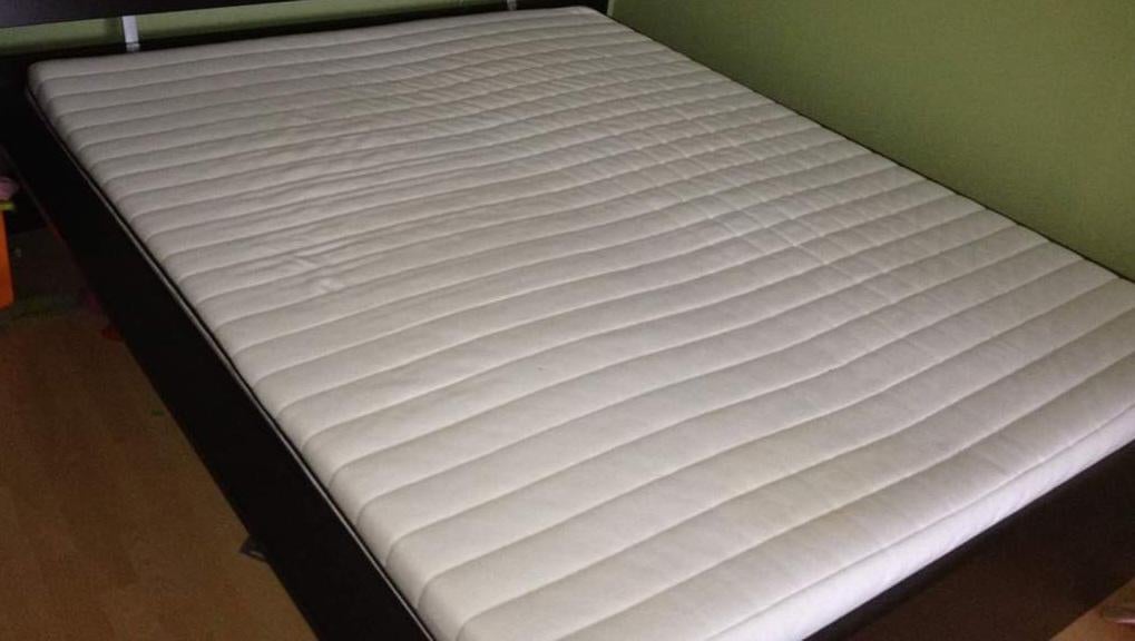 Superbe matelas Ikea Sultan déhoussable 140cm x 200cm neuf, Maison & Meubles, Chambre à coucher | Matelas & Sommiers, Enlèvement