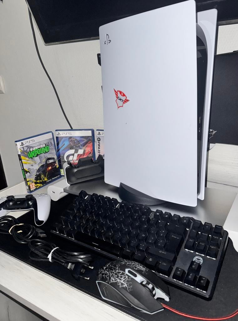 Ps5 in zeer goede staat, Ophalen of Verzenden, Zo goed als nieuw, SSD