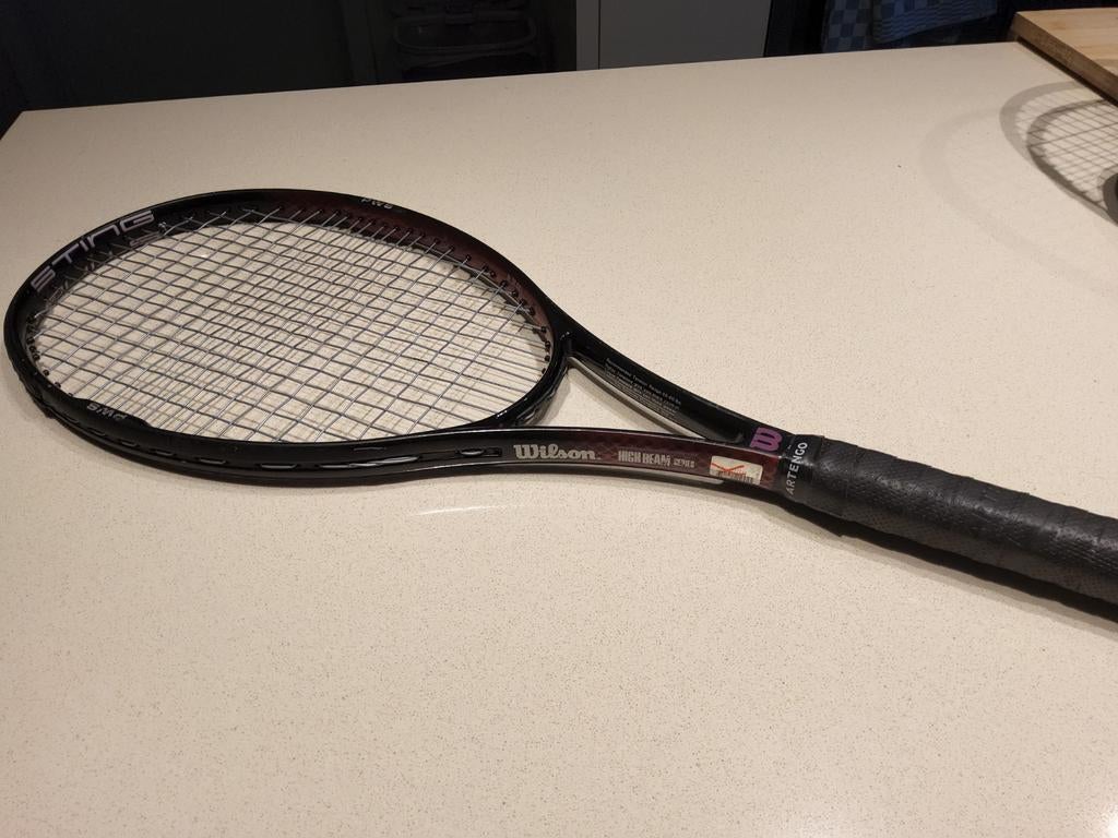 Raquette de tennis Wilson Sting PWS en bon état, Sports & Fitness, Tennis, Enlèvement, Wilson