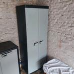 2 kasten kunststof, Ophalen