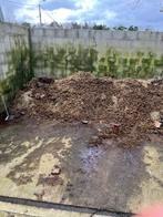 Gratis paardenmest in Baal, Ophalen