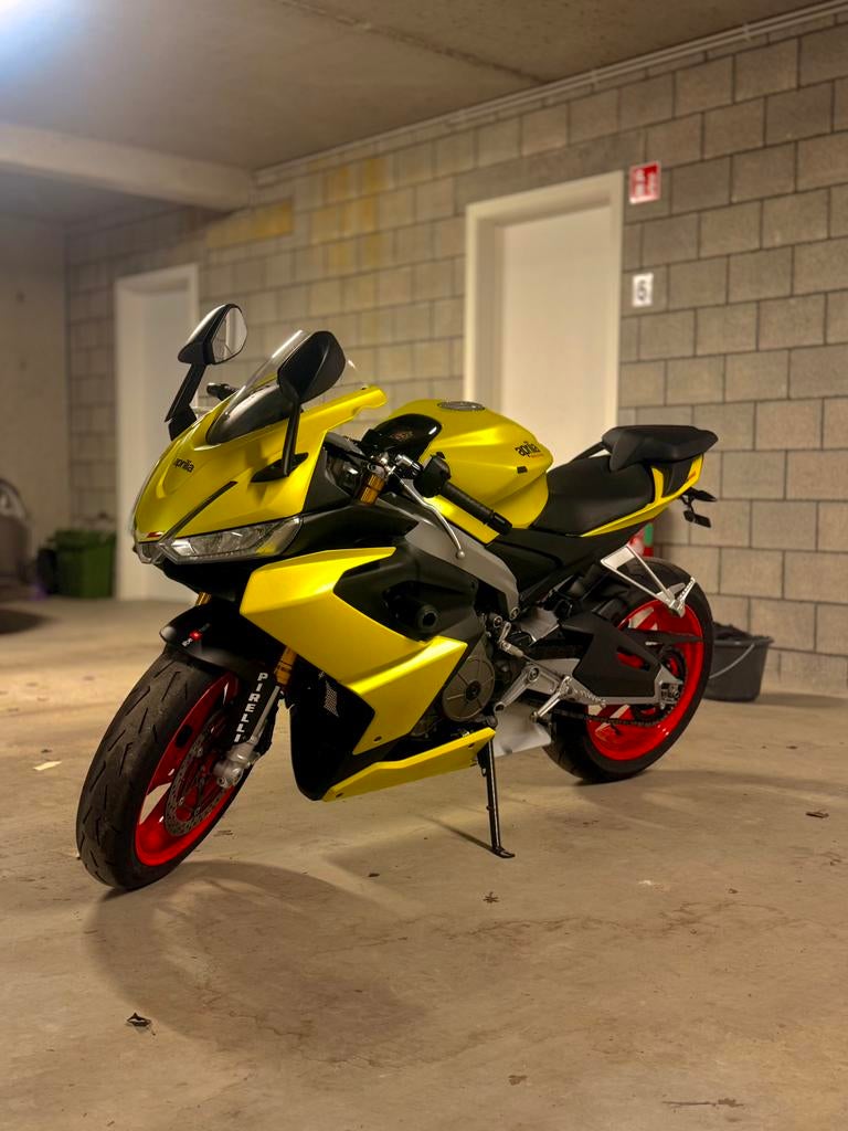 Aprilia rs660, Motos, Motos | Kawasaki, Particulier, Super Sport, plus de 35 kW, 2 cylindres, Permis Moto A, ABS, Régulateur de vitesse
