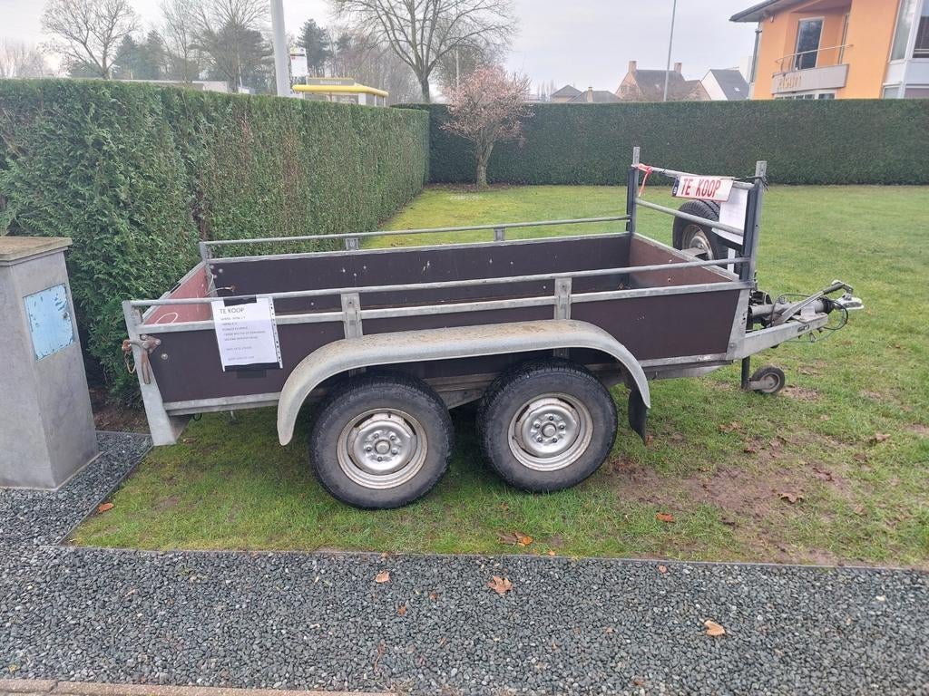 saris geremd, Enlèvement