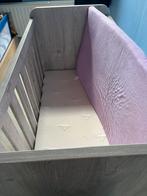 Lit évolutif, table de nuit, 2 matelas, Enlèvement, Comme neuf