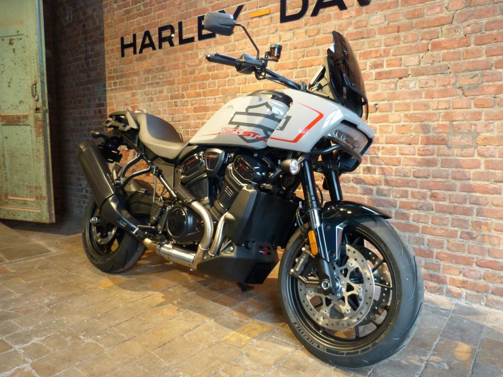 Harley-Davidson Adventure Touring Pan America ST (bj 2025), Motoren, Traction Control, Bedrijf, Meer dan 35 kW, Overig