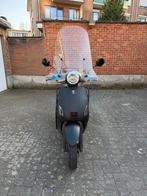 GTS Toscana 2023 (b klassen), Fietsen en Brommers, Snorfietsen en Snorscooters, Zo goed als nieuw, Benzine, Ophalen, Overige merken