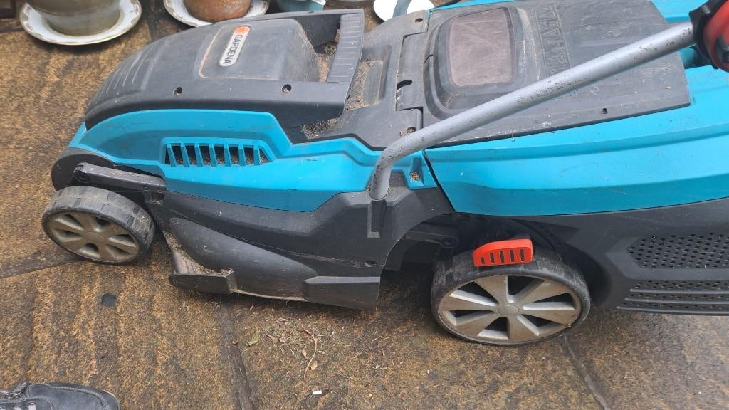 grasmaaier, Ophalen, Cirkelmaaier, Gebruikt, Elektrische grasmaaier