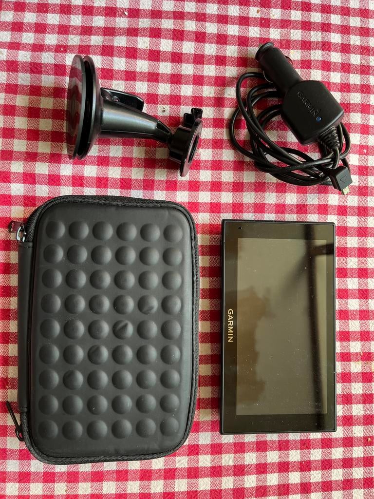 Camping-car Garmin 660 LMT-D, Caravanes & Camping, Enlèvement, Comme neuf