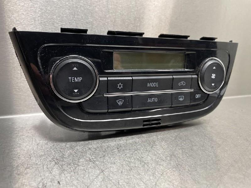 PANNEAU DE COMMANDE CHAUFFAGE CLIMATISATION Space Star (A0), Utilisé, Mitsubishi