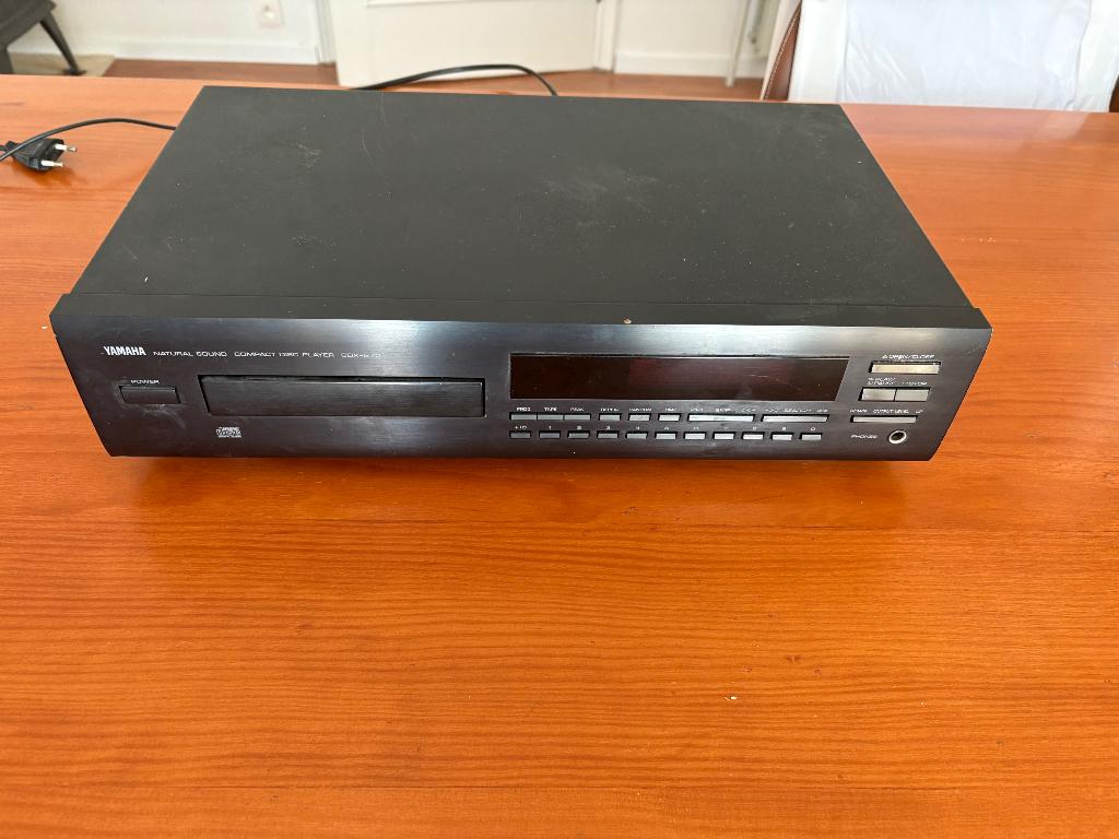Lecteur CD Yamaha CDX-570, Enlèvement, Utilisé