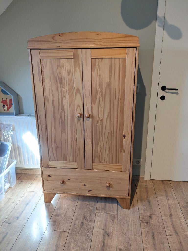 Leuke kledingkast met schuif, Huis en Inrichting, Kasten | Kleerkasten, Gebruikt, 100 tot 150 cm, 50 tot 100 cm, 50 tot 75 cm