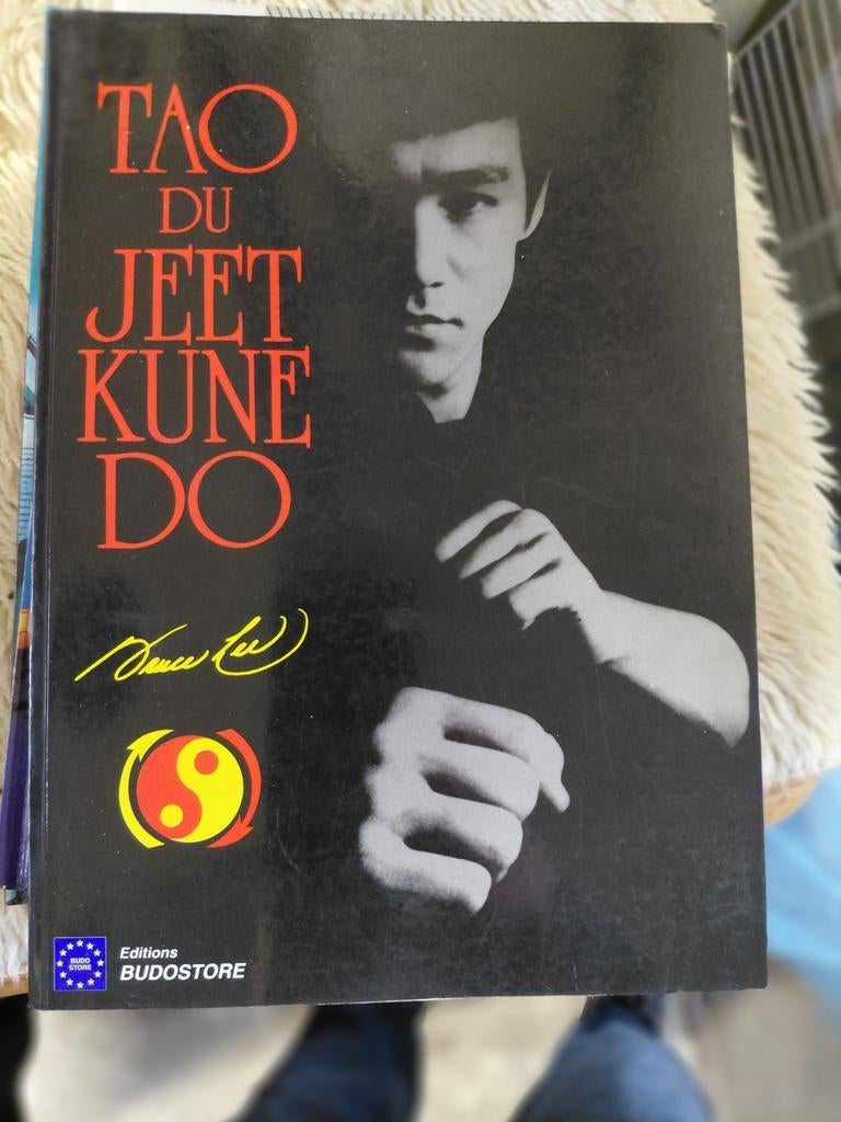 Tao du jeet kun do Bruce lee livre, Boeken, Sportboeken