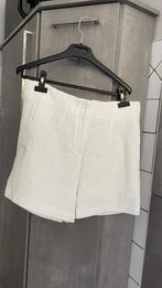 ZARA XL witte SHORTS, Kleding | Dames, Broeken en Pantalons, Zara, Ophalen of Verzenden, Zo goed als nieuw, Wit