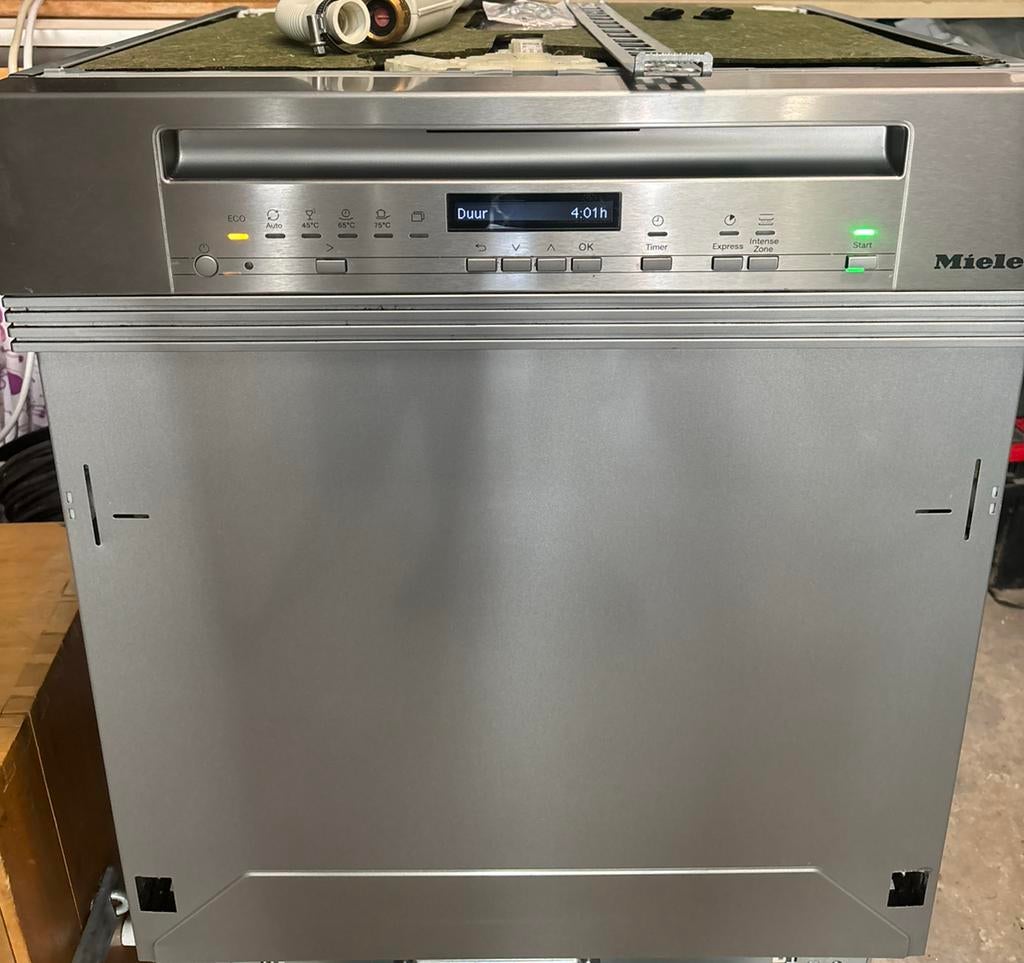 Miele inbouw vaatwasser, Elektronische apparatuur, Ophalen, Zo goed als nieuw, Inbouw