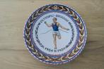 Athlétisme Olympic Brugge 1959 assiette Perignem Jan Kellner, Antiquités & Art, Antiquités | Céramique & Poterie, Enlèvement ou Envoi