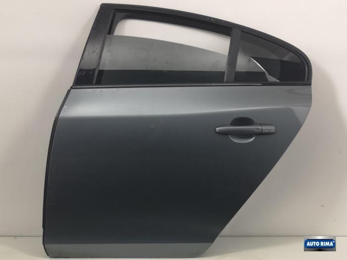 Portière 4portes arrière gauche d'un Volvo S60 (714), Autos : Pièces & Accessoires, Carrosserie & Tôlerie, Porte, Volvo, Utilisé